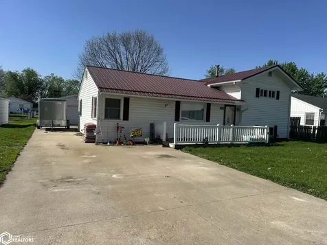 1530 Swanson Avenue Ottumwa IA 52501