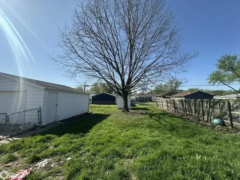 1530 Swanson Avenue Ottumwa IA 52501