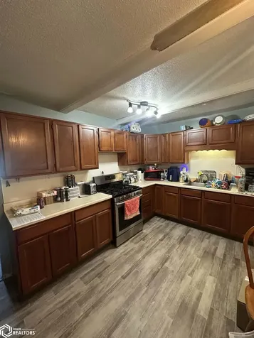 1530 Swanson Avenue Ottumwa IA 52501