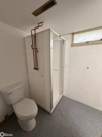 2128 W Bremer Avenue Waverly IA 50677