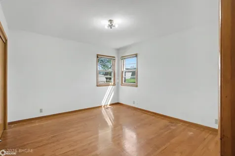 104 Cherry Street Marshalltown IA 50158
