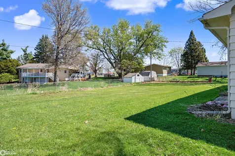104 Cherry Street Marshalltown IA 50158