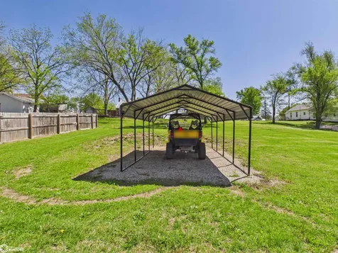2433 Garfield Avenue Keokuk IA 52632