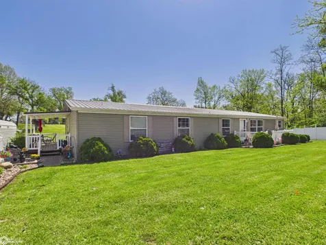 2433 Garfield Avenue Keokuk IA 52632