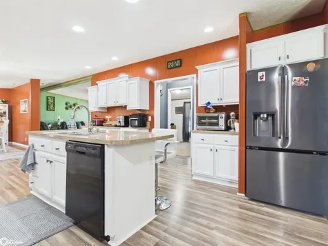 2433 Garfield Avenue Keokuk IA 52632