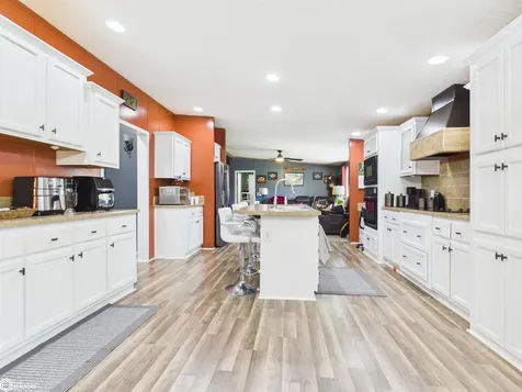 2433 Garfield Avenue Keokuk IA 52632