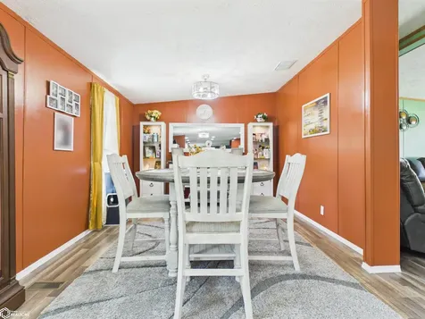 2433 Garfield Avenue Keokuk IA 52632