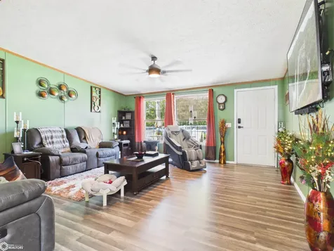 2433 Garfield Avenue Keokuk IA 52632