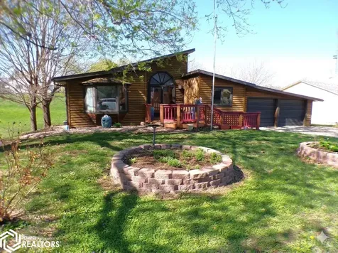 107 4th Street NE State Center IA 50247