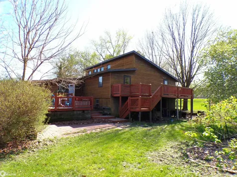 107 4th Street NE State Center IA 50247