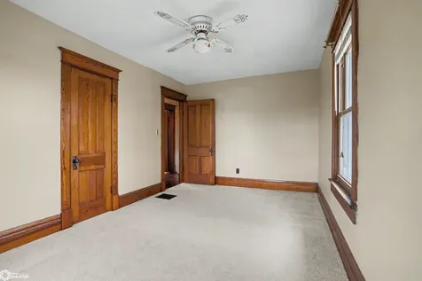 6597 188th Street Sperry IA 52650