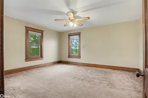 6597 188th Street Sperry IA 52650