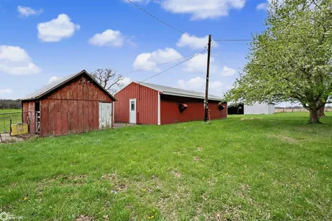 6597 188th Street Sperry IA 52650