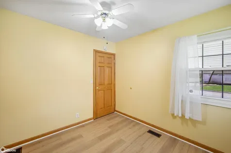 13 Friendly Lane Ottumwa IA 52501