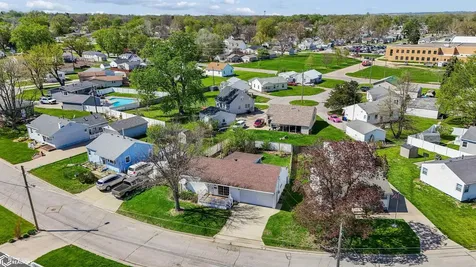 13 Friendly Lane Ottumwa IA 52501