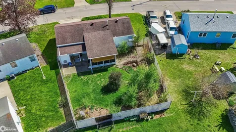 13 Friendly Lane Ottumwa IA 52501