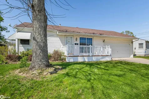 13 Friendly Lane Ottumwa IA 52501