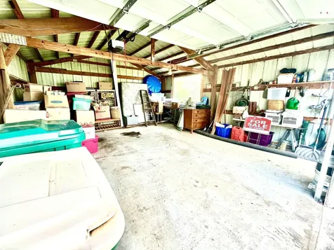 302 S Court Street Fairfield IA 52556