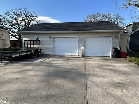 2402 N Court Ottumwa IA 52501