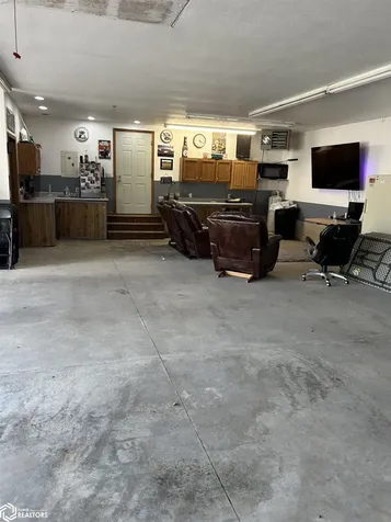 2402 N Court Ottumwa IA 52501