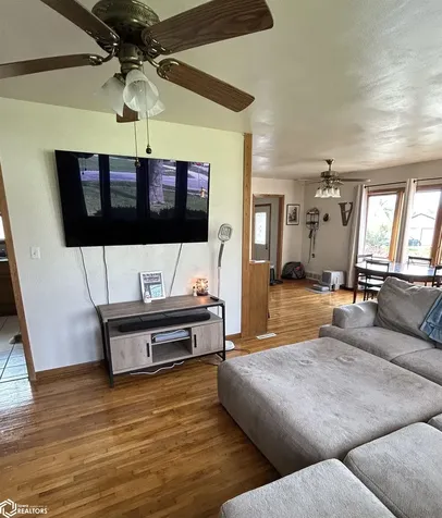 2402 N Court Ottumwa IA 52501