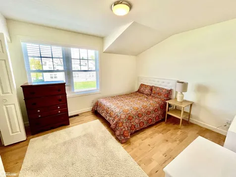 2044 Garnet Lane Fairfield IA 52556