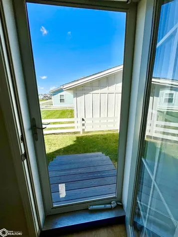2044 Garnet Lane Fairfield IA 52556