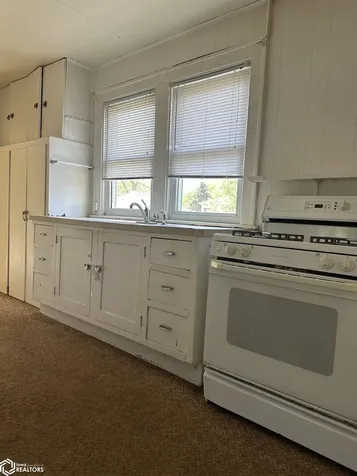 121 Clay Street Burlington IA 52601