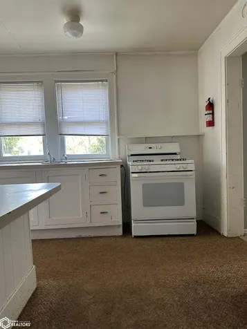 121 Clay Street Burlington IA 52601