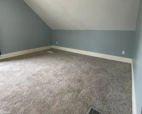 1302 S 12th Street Burlington IA 52601