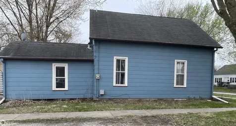 1302 S 12th Street Burlington IA 52601