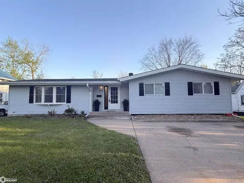 248 E Manning Avenue Ottumwa IA 52501