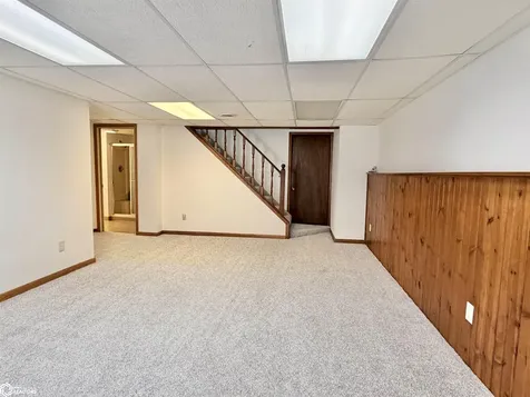 248 E Manning Avenue Ottumwa IA 52501