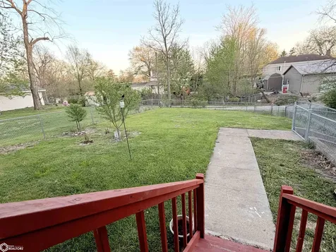 248 E Manning Avenue Ottumwa IA 52501