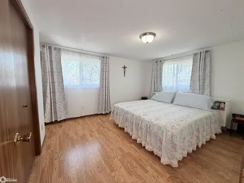248 E Manning Avenue Ottumwa IA 52501
