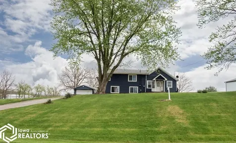 746 Lake Road Ottumwa IA 52501