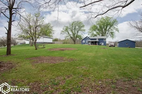 746 Lake Road Ottumwa IA 52501