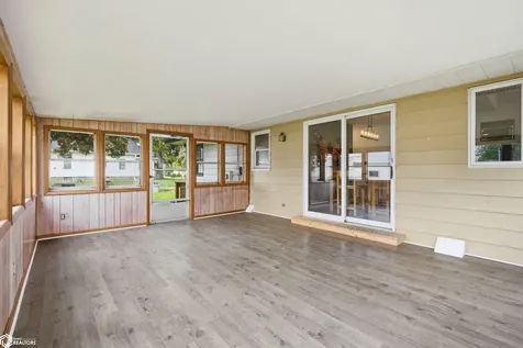 101 Spring Street West Burlington IA 52655