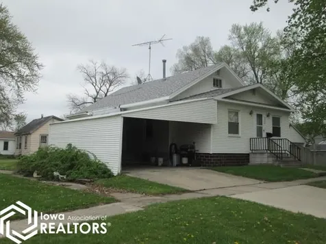320 6th Avenue SW Clarion IA 50525