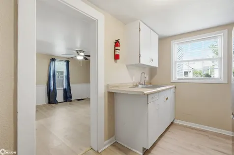 1303 S Central Avenue Burlington IA 52601