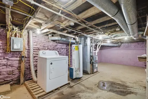 1303 S Central Avenue Burlington IA 52601