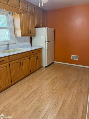 930 16th Street NE Mason City IA 50401