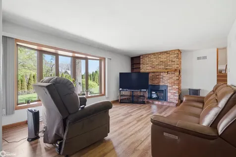 2710 Clearview Drive Burlington IA 52601