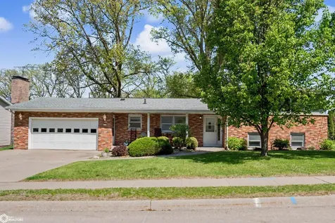 2710 Clearview Drive Burlington IA 52601