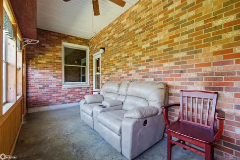 2710 Clearview Drive Burlington IA 52601