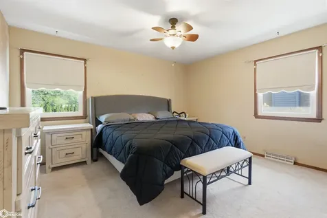 2710 Clearview Drive Burlington IA 52601