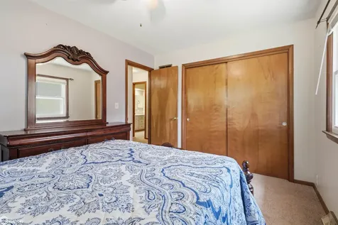 2710 Clearview Drive Burlington IA 52601