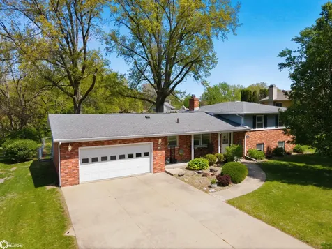 2710 Clearview Drive Burlington IA 52601