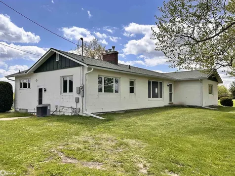 1404 Lake Road Ottumwa IA 52501