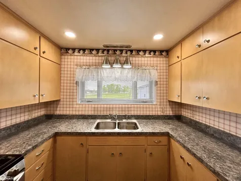 1404 Lake Road Ottumwa IA 52501